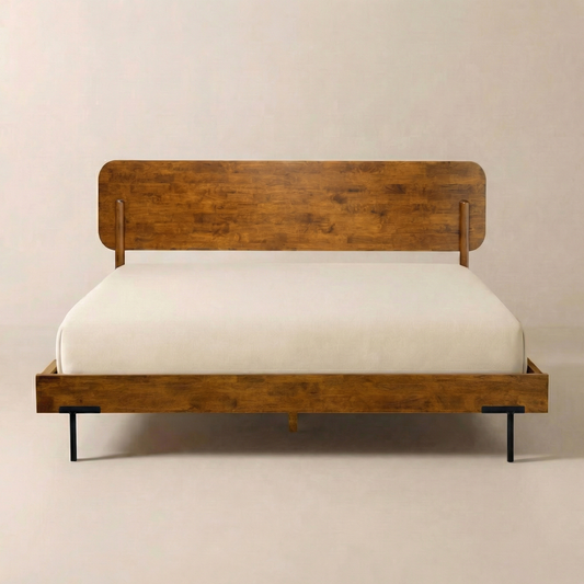Estructura de cama Frida Deluxe de madera maciza: artesanía de primera calidad y elegancia atemporal.