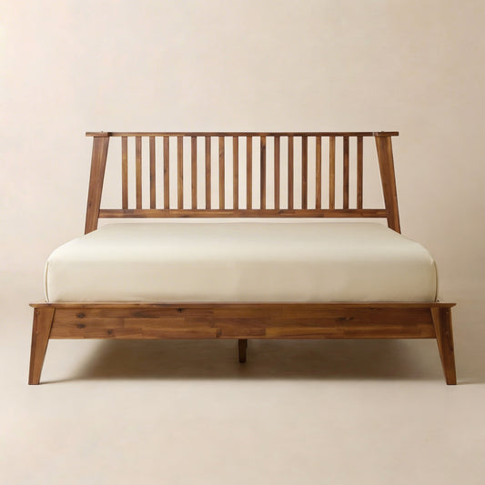 Conjunto de cama y mesita de noche Acacia Kaylin para un dormitorio con estilo