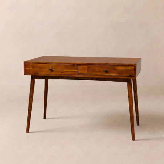 Escritorio de trabajo Acacia Lagom de 122 cm de madera maciza con cajones para una oficina funcional en casa.