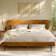Cadre de lit en bois massif Frida Deluxe