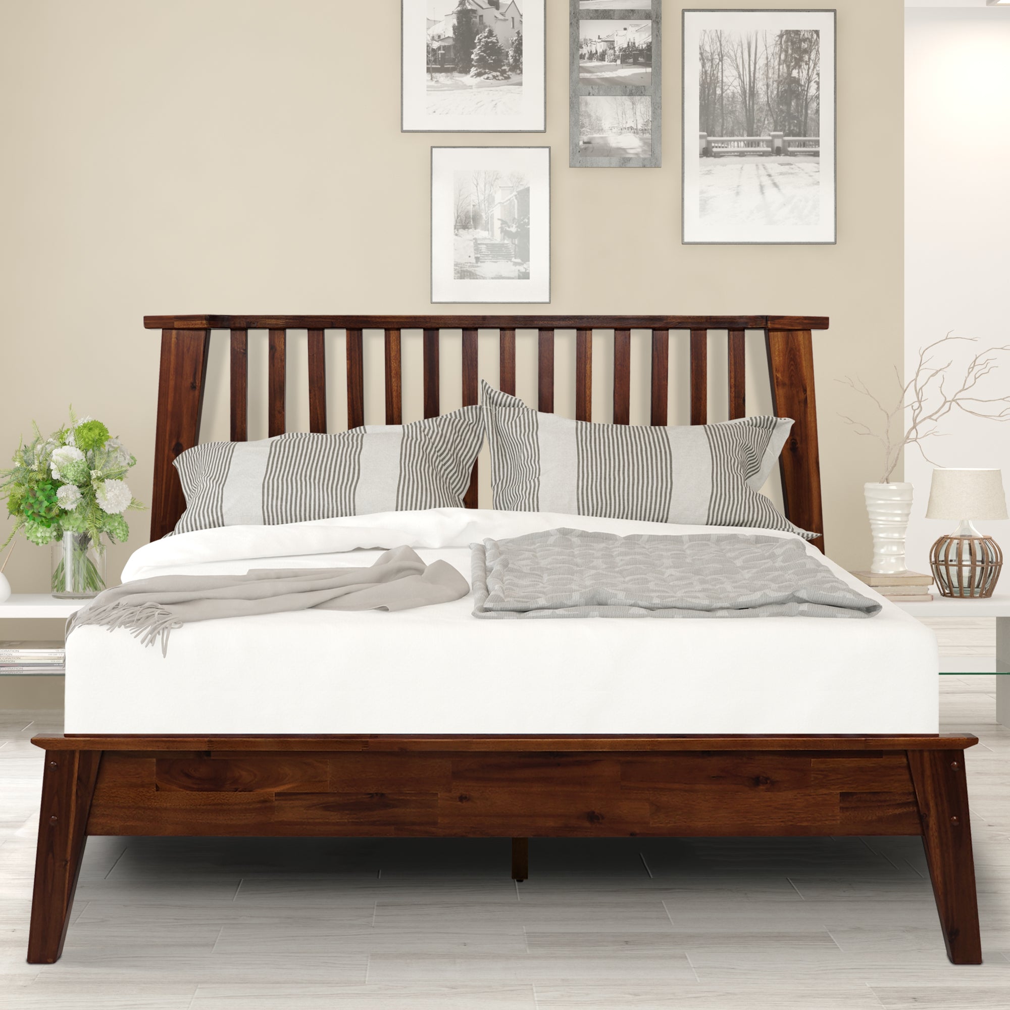 Cadre de lit plateforme en bois de luxe Kaylin